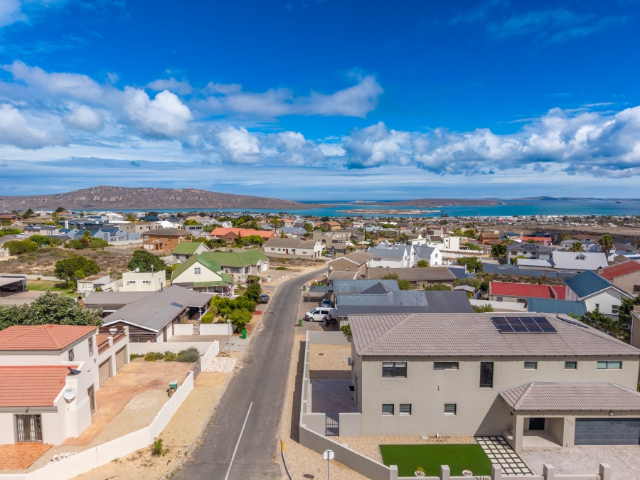 4 Bedroom Property for Sale in Myburgh Park Western Cape